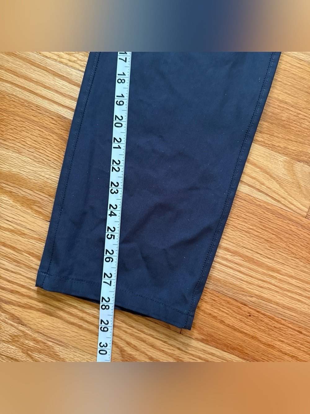 Vuori Meta Pants - 35 waist , 28 inseam, missing the size tag - Picture 9 of 9